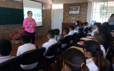 Platicas sobre Cutting en escuelas de secundaria – Mexico
